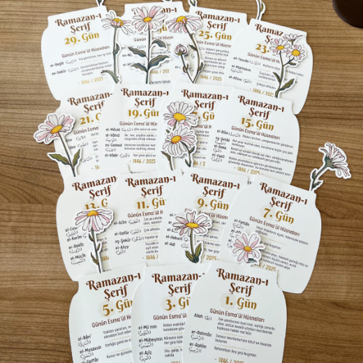 Ramazan Takvimi, Günün Ayet-i Kerimesi, 15 Yapraklı Arkalı Önlü Tasarım, Ahşap Tutuculu resmi