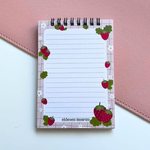 Çilekli Defter İsme Özel Yaz Kur'an Kursu Hediyesi resmi