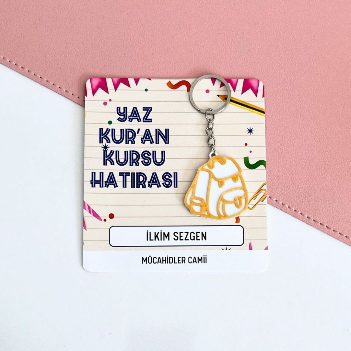 Çantalı Anahtarlık İsme Özel Yaz Kur'an Kursu Hediyesi resmi