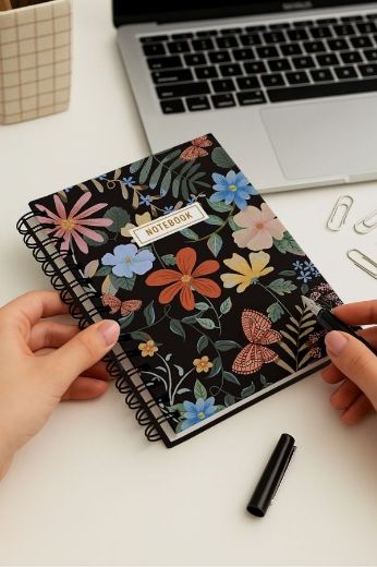 Kelebekli Kalın Kapaklı A5 Defter resmi