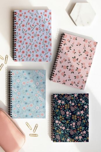 Çiçekli 4'lü Okul Defter Seti resmi