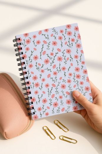 Çiçekli 4'lü Okul Defter Seti resmi
