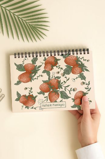 Çilekli Haftalık Planlayıcı resmi