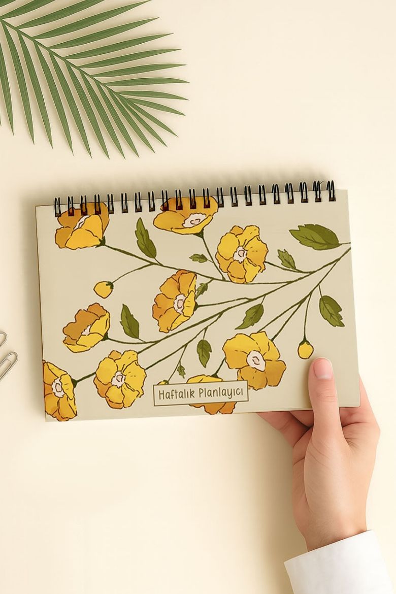 Turuncu Çiçek Haftalık Planlayıcı resmi