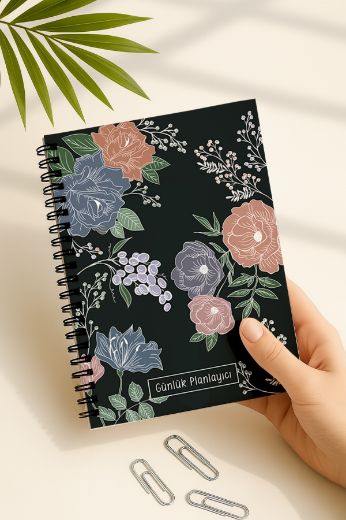 Beyaz Çizgili Günlük Planlayıcı resmi