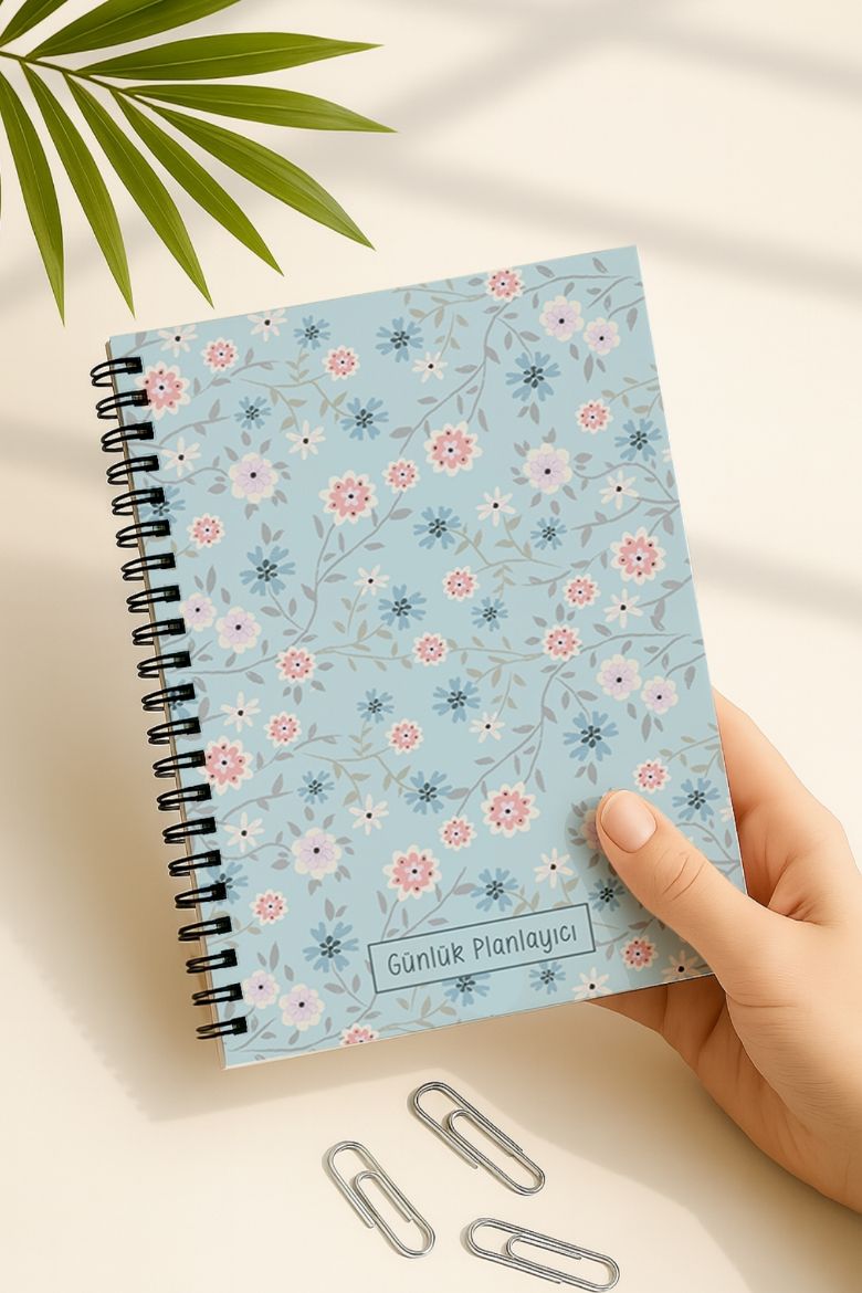 Mavi Çiçekli Günlük Planlayıcı resmi