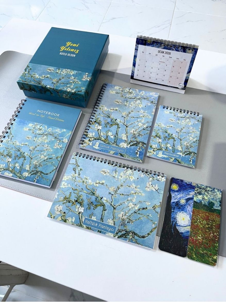 Badem Ağacı Van Gogh Yeni Yıl Kutulu Set resmi